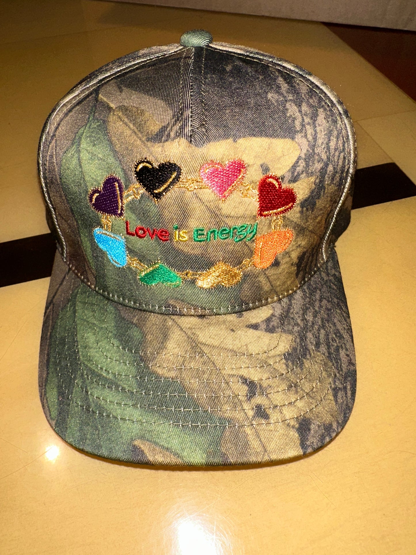 Love is Energy  hat