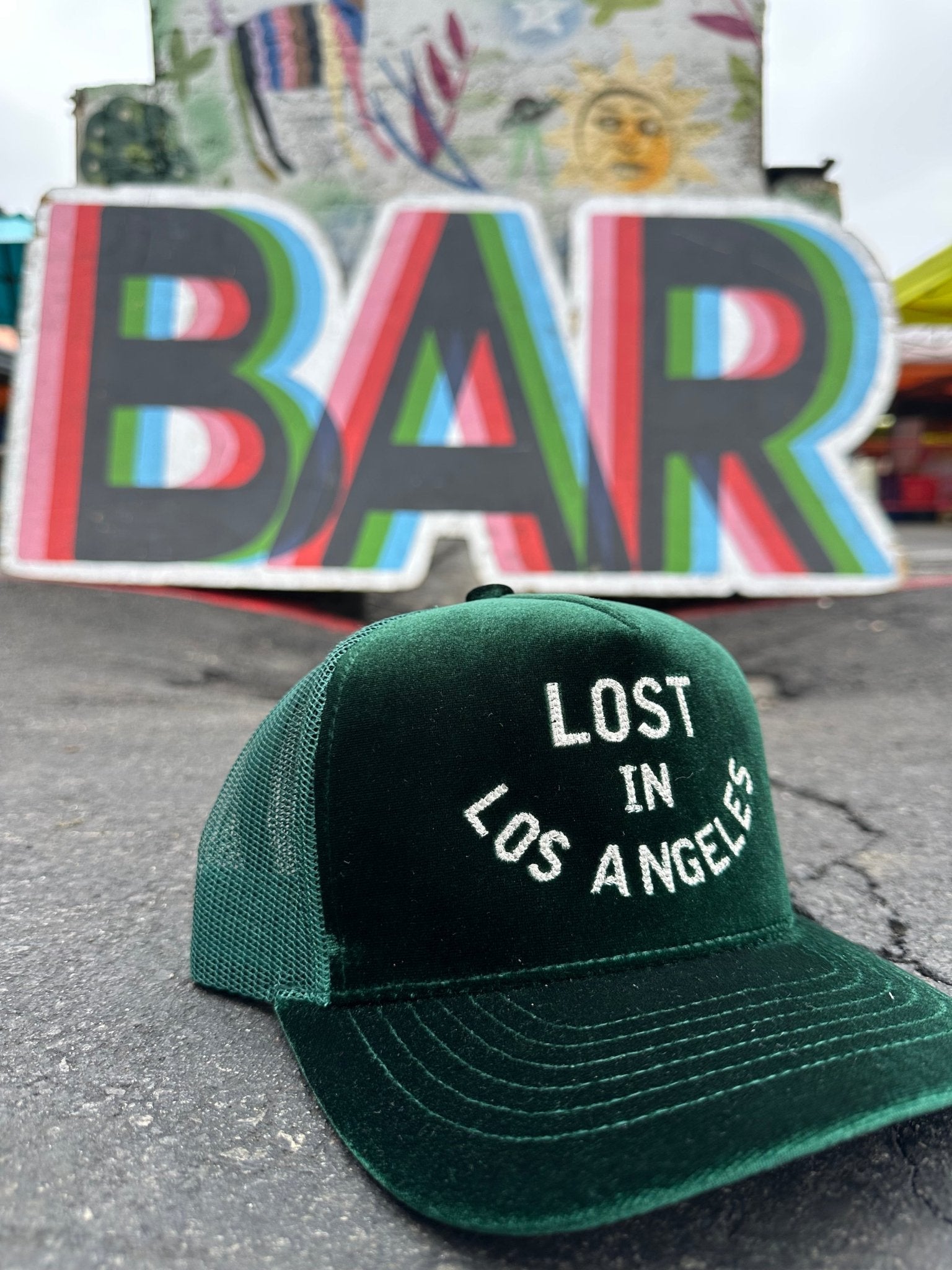 Velvet trucker hats - Lost In LA