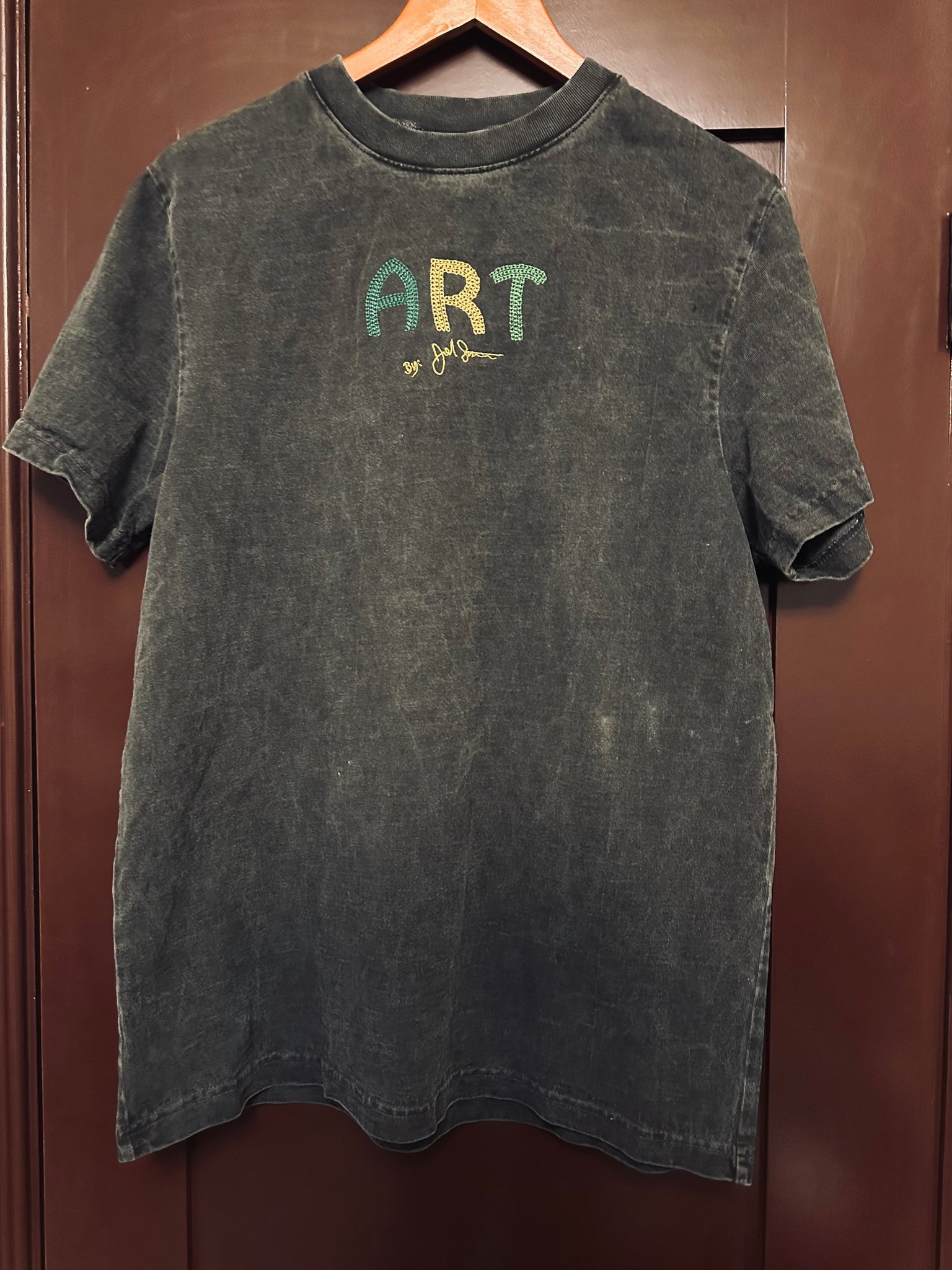 Lost in Art | T- Shirt
